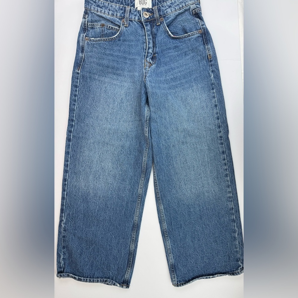Urban Outfitters Women's BDG High Rise Wide Leg Jeans Size W26 L37 Medium Wash